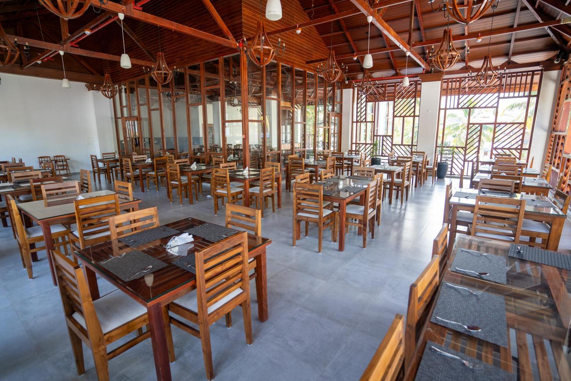 Hotel The Eden à Port Blair Extérieur photo